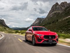 红色玛莎拉蒂SUV&nbsp;-上海保利玛莎拉蒂和阿尔法罗密欧(华翔路店)