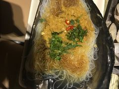 -喝丢一只鞋辣炒海鲜小烧烤(三八广场店)