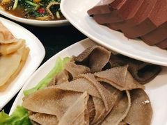 -湘肠香火锅店(团结湖店)