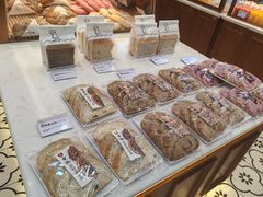 -BROAD面包路·欧式面包(龙湖时代C馆店)