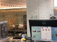 -VENCHI 闻绮(北京国贸商城店)