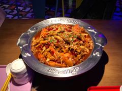 鸡翅煲-胖哥俩肉蟹煲(河北勒泰购物中心店)