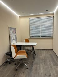 -医颜医疗美容门诊部