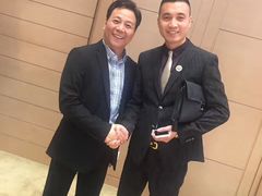 -上海跨国采购会展中心