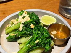 -SHAN山(前滩太古里店)