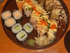 -仓桥家·焗寿司·锅物(光谷步行街店)