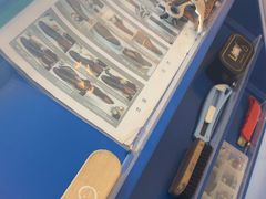 -爱革·奢品·鞋包·衣物·家居(金桥国际商业广场店)