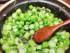 -啫两手·啫啫煲·小饭堂(龙城万科里店)
