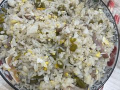 -老头爱马仕酸豇豆炒饭(丰富路店)