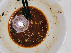 -李与白包子铺(桐梓林店)