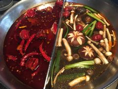 -湊湊火锅·茶憩(新中关购物中心店)