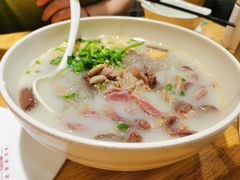 -明瓦廊美食街