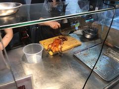 枇杷烤鸭-上海枇杷烤鸭(城乡贸易中心店)