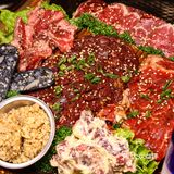 确定不是小吃店？烧肉小吃通通都会做！  