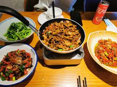 -尚禾厨·湘菜馆(步行街店)