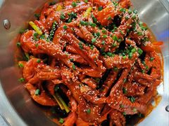 鸭爪鸭翅配虾大锅-张大师鸭爪爪特色干锅(南湖店)