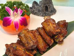 -刘姐啤酒鱼民族演艺餐厅(西街总店)