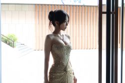 点击看大图 -Bridal Queen·婚纱女皇