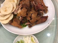精品香酥鸭-晋阳饭庄(虎坊桥店)
