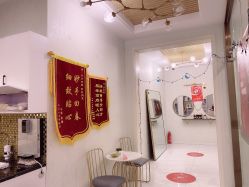 -苗方清颜祛痘·皮肤管理