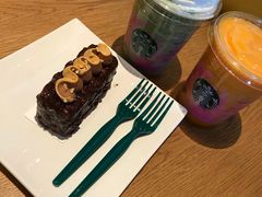-星巴克(天津鲁能中心第三店)