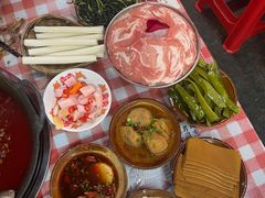 -赵美丽·重庆社区火锅·直营店(火车东站·中豪国际店)