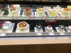 -花花卷卷·鲜食蛋糕(静安久光百货店)