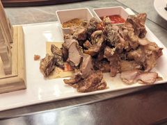-鲁菜根·泰安菜(万达店)