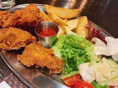 蜂蜜炸鸡拼盘-TAMATI(巴黎贝甜韩式西餐厅店)