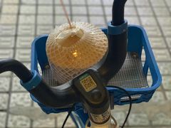 -椰爺爺·椰子冻砵仔糕