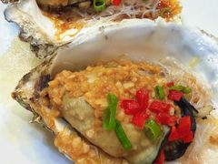 粉丝蒜蓉海蛎子-日月昇渔家菜·海肠捞饭·大连海鲜(星海公园店)