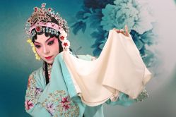 -华韵京剧摄影(洋桥角门东店)