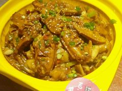 -多嘴超级肉蟹煲(吉林财富购物广场店)