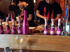 -斯普汇生蚝牛排馆(中骏世界城店)