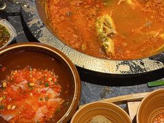 -野山舂·贵州现舂酸汤牛肉(东山店)