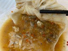 蟹黄汤包-怡园饭店-餐厅(四望亭店)