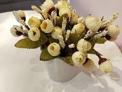 -樱花里音乐餐吧·牛扒椰子鸡(东圃店)