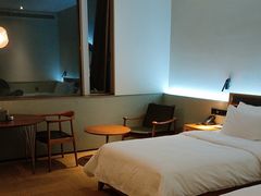 -SFEEL设计师酒店(成都春熙路天府广场店)