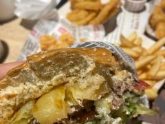 照烧凤梨牛肉特堡-The Habit Burger Grill 哈比特汉堡(复兴soho店)
