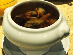 -铜锣湾·有麝自然香(重庆新天地店)