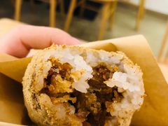 -正南齐北·老街糯米团(洪崖洞店)