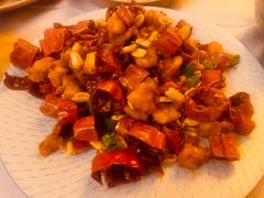 黄飞鸿脆骨鸡-龙门阵茶屋川菜馆(武康路店)