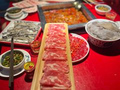 -二荆条·蜀鲜汇城市森林火锅