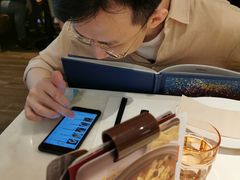 -港丽餐厅(高德置地店)