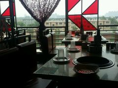 -鑫海汇海鲜烤肉火锅自助(七彩城店)