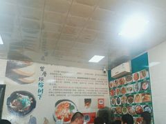 -亚忠小吃店(曾厝垵店)