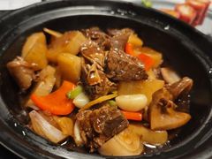 -煲王粤菜餐厅(中侨中心店)