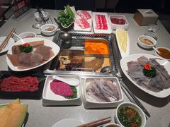 -海底捞火锅(同泰时代广场夜宵主题店)