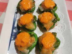 蟹黄墨鱼饼-龙桥私厨·姜花菊花过桥鱼·顺德菜(容桂店)