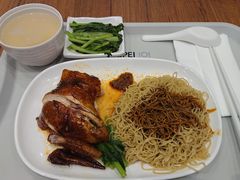 -了凡油鸡饭·面(台北101店)